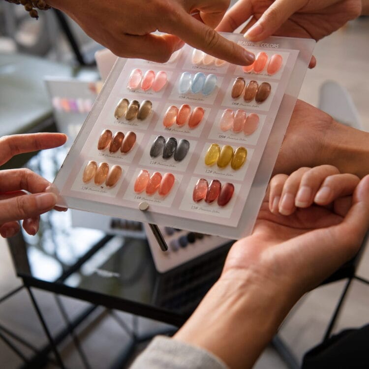 Protez Tırnak Eğitimi